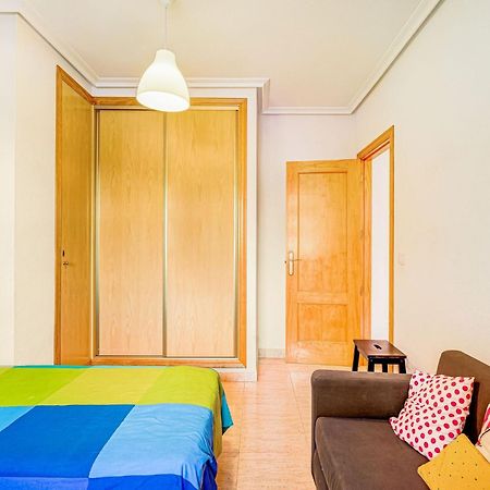 Belvilla By Oyo Lovely Bungalow With Swimming Pool オリウエラ エクステリア 写真