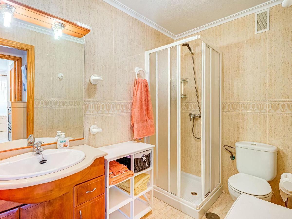 Belvilla By Oyo Lovely Bungalow With Swimming Pool オリウエラ エクステリア 写真