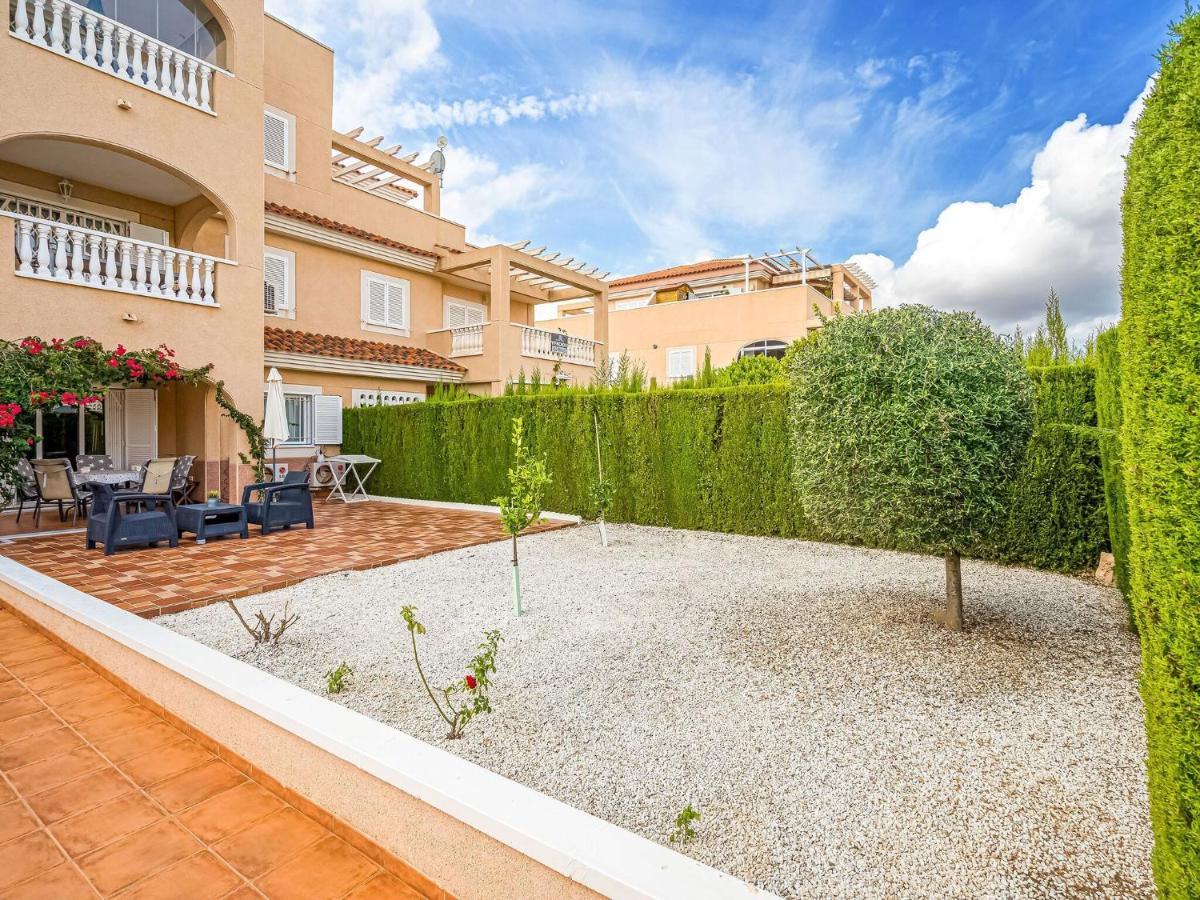 Belvilla By Oyo Lovely Bungalow With Swimming Pool オリウエラ 部屋 写真